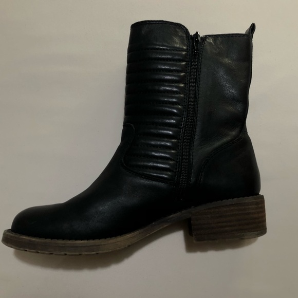 Lucky Brand Black Ankle Booties| S:8.5m/38.5 - Picture 8 of 8
